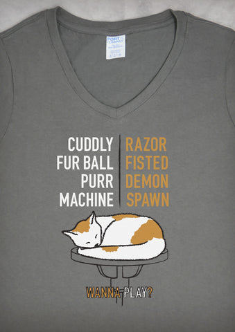 Cat Play – Women's Charcoal V-neck T-shirt
